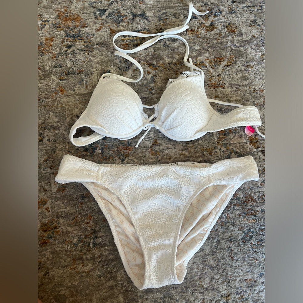 Victoria’s Secret White Bikini so cute!